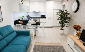 Ericeira Holiday House - Centre Of The Village